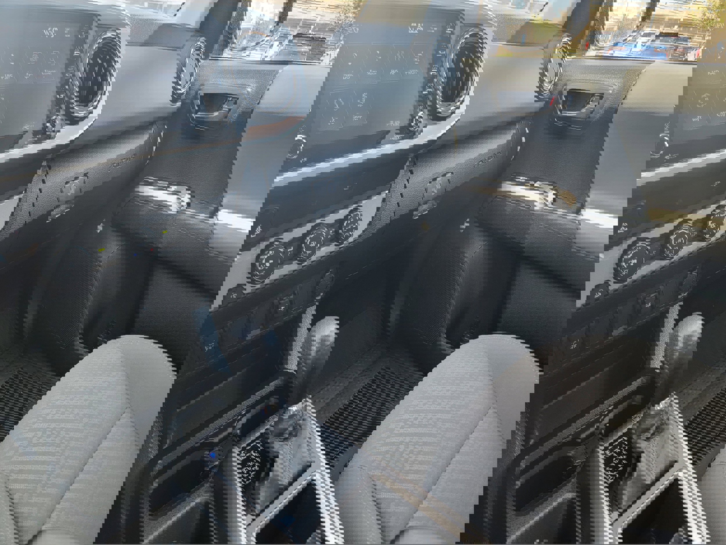 Used 2023 Toyota Tacoma SR5 w/ SR5 Appearance Package image 25