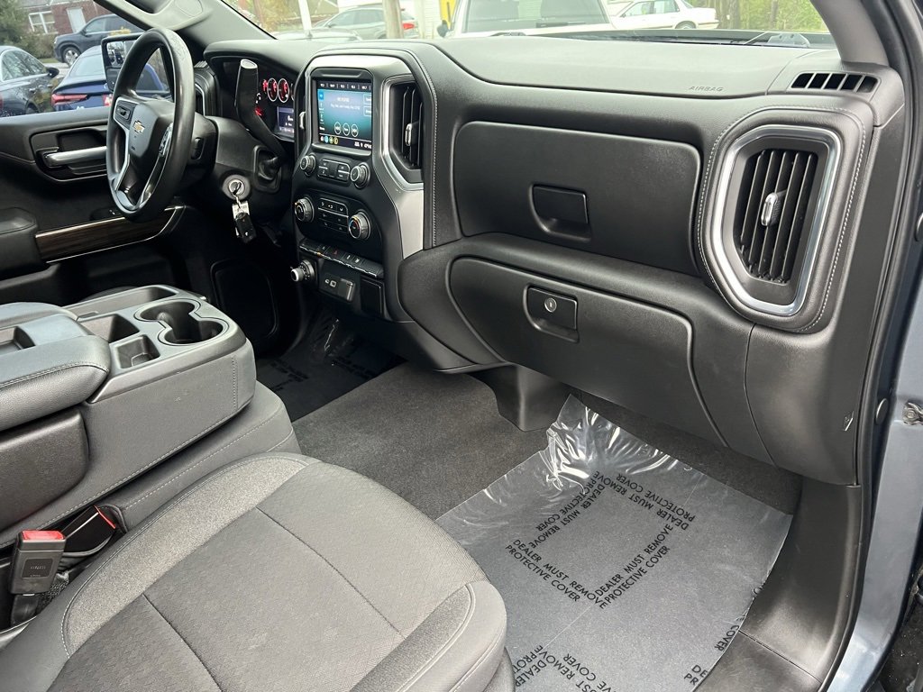 Used 2020 Chevrolet Silverado 1500 LT image 26