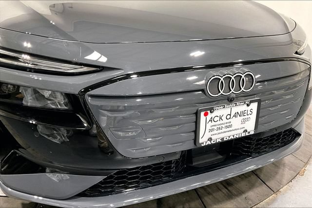 Used 2025 Audi A6 e-tron Premium w/ Ultra Package AWD/4WD image 21
