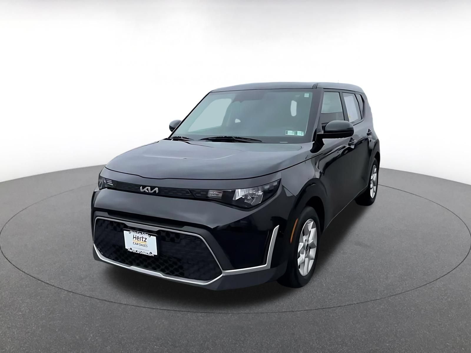 Used 2025 Kia Soul LX w/ LX Technology Package FWD image 6