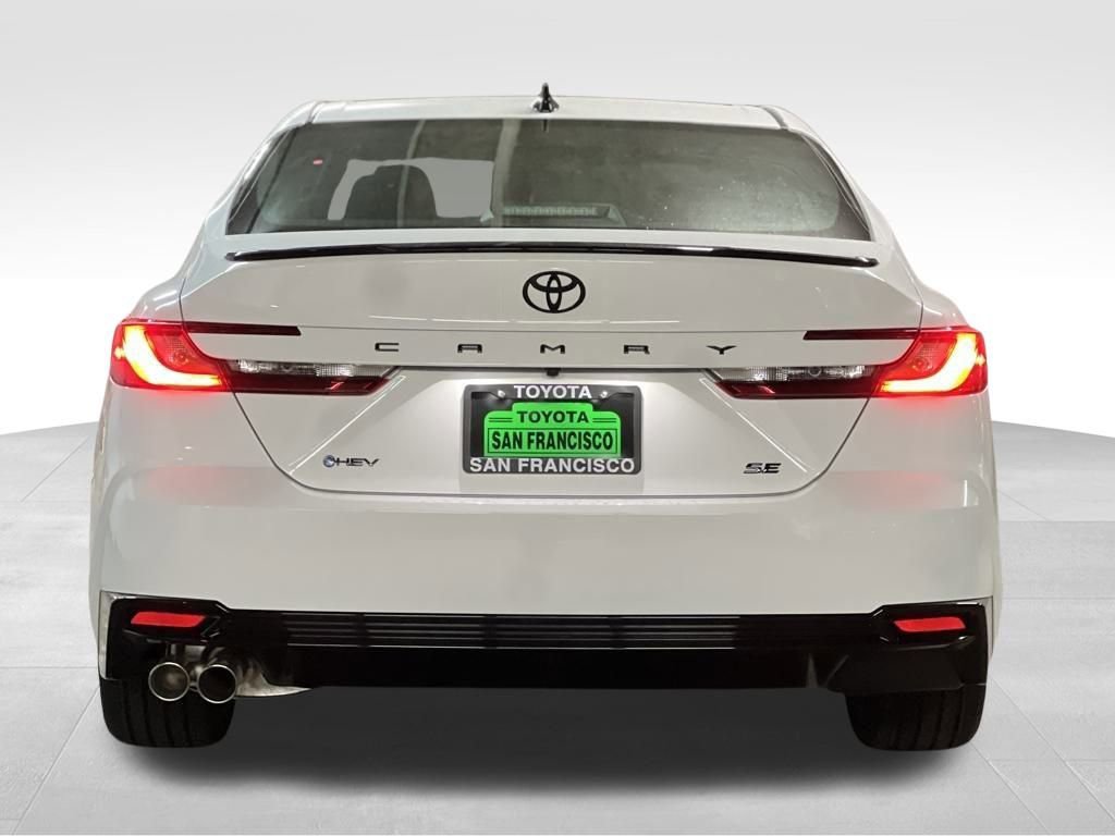 New 2026 Toyota Camry Hybrid image 4