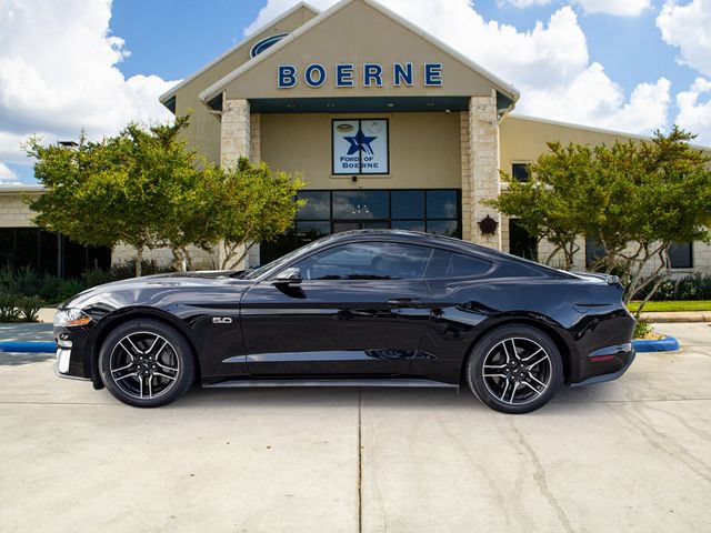 Used 2022 Ford Mustang GT Premium RWD image 2