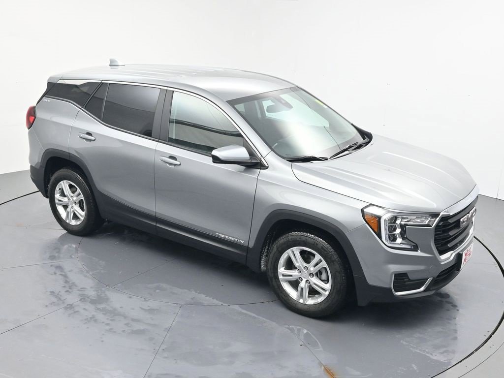 Certified 2024 GMC Terrain SLE image 24