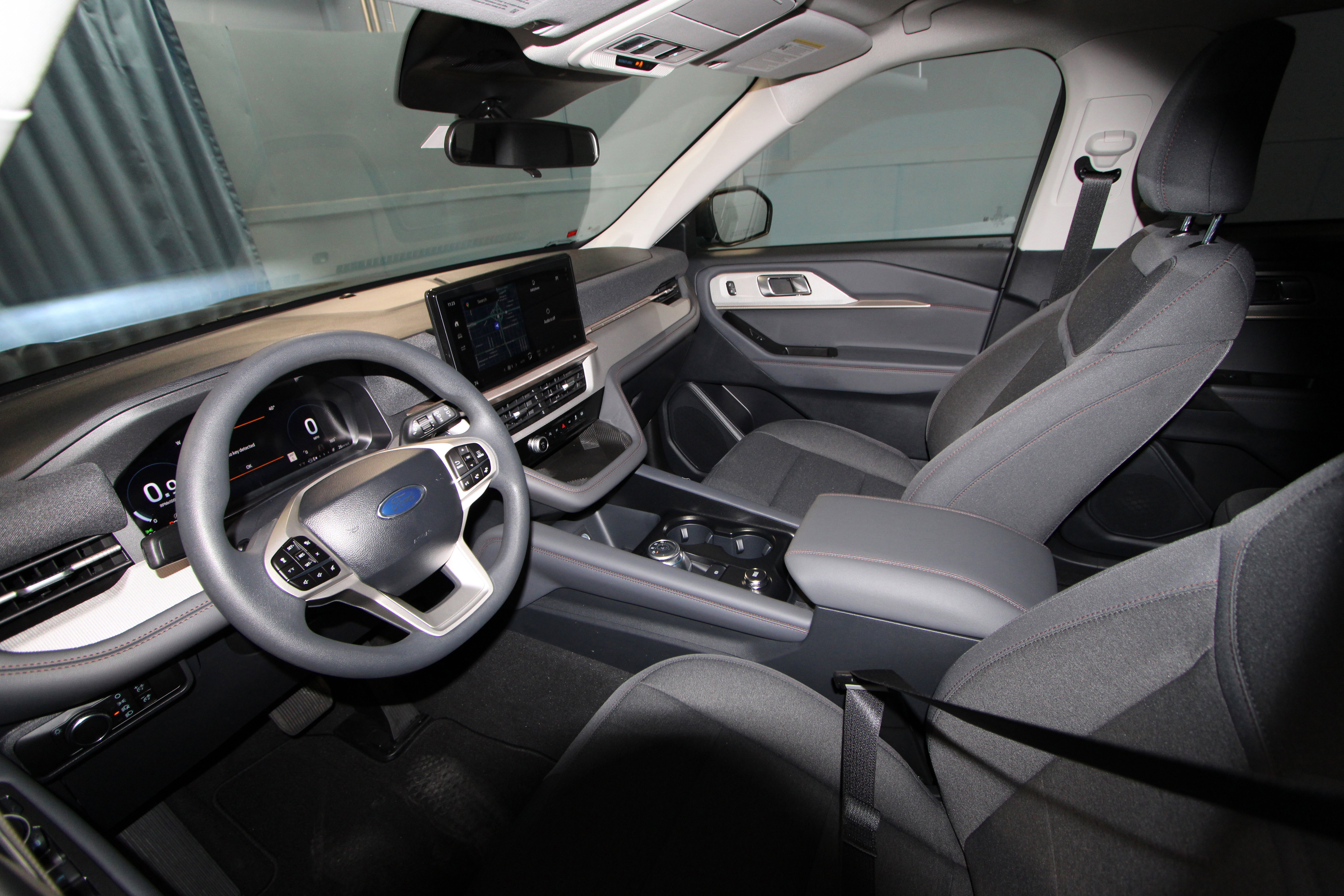 New 2026 Ford Explorer Active image 2