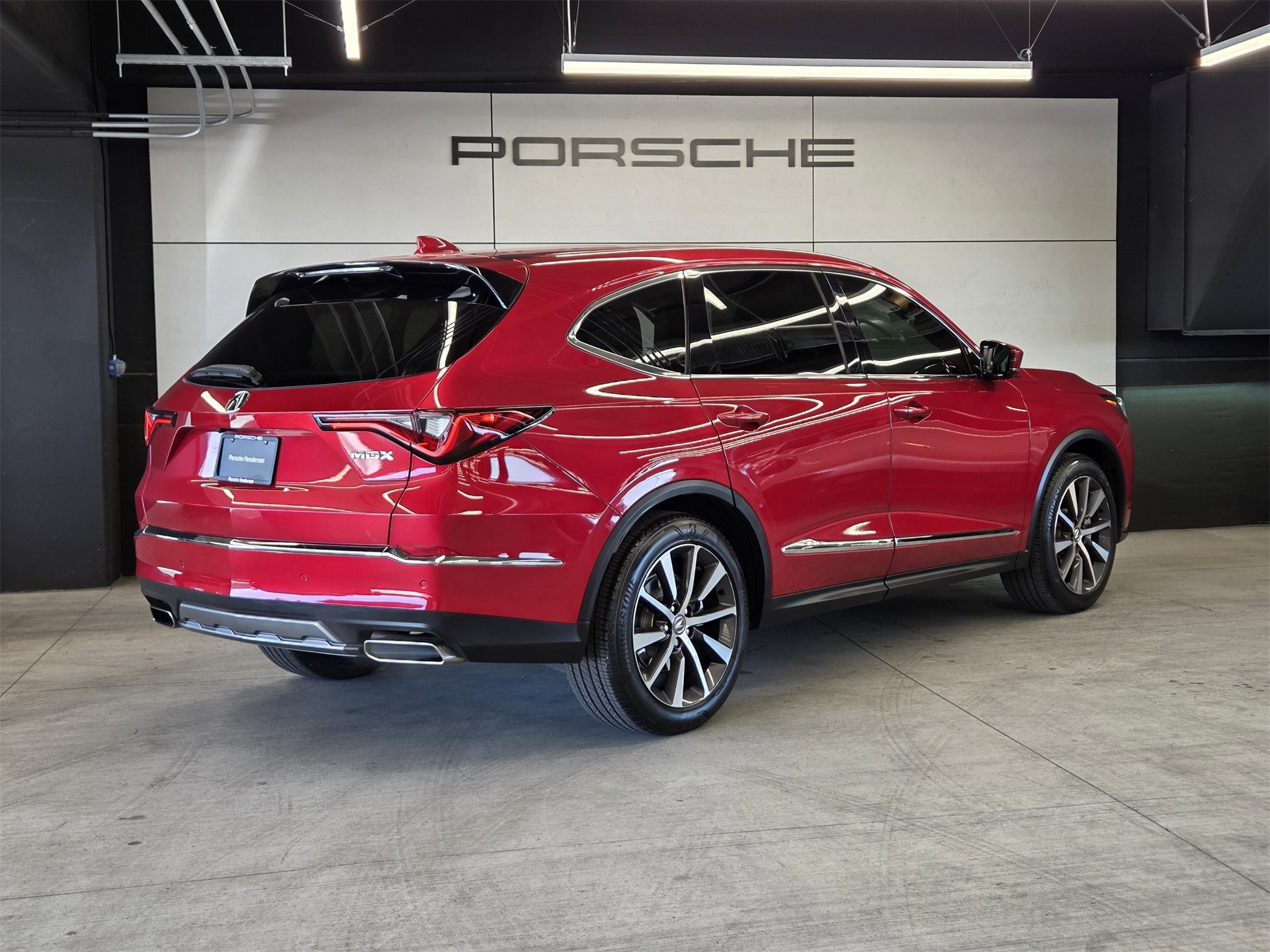 Used 2025 Acura MDX w/ Technology Package image 6