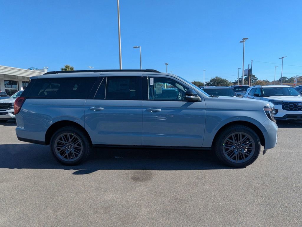 New 2025 Ford Expedition Max Platinum w/ Stealth Performance Package video 3
