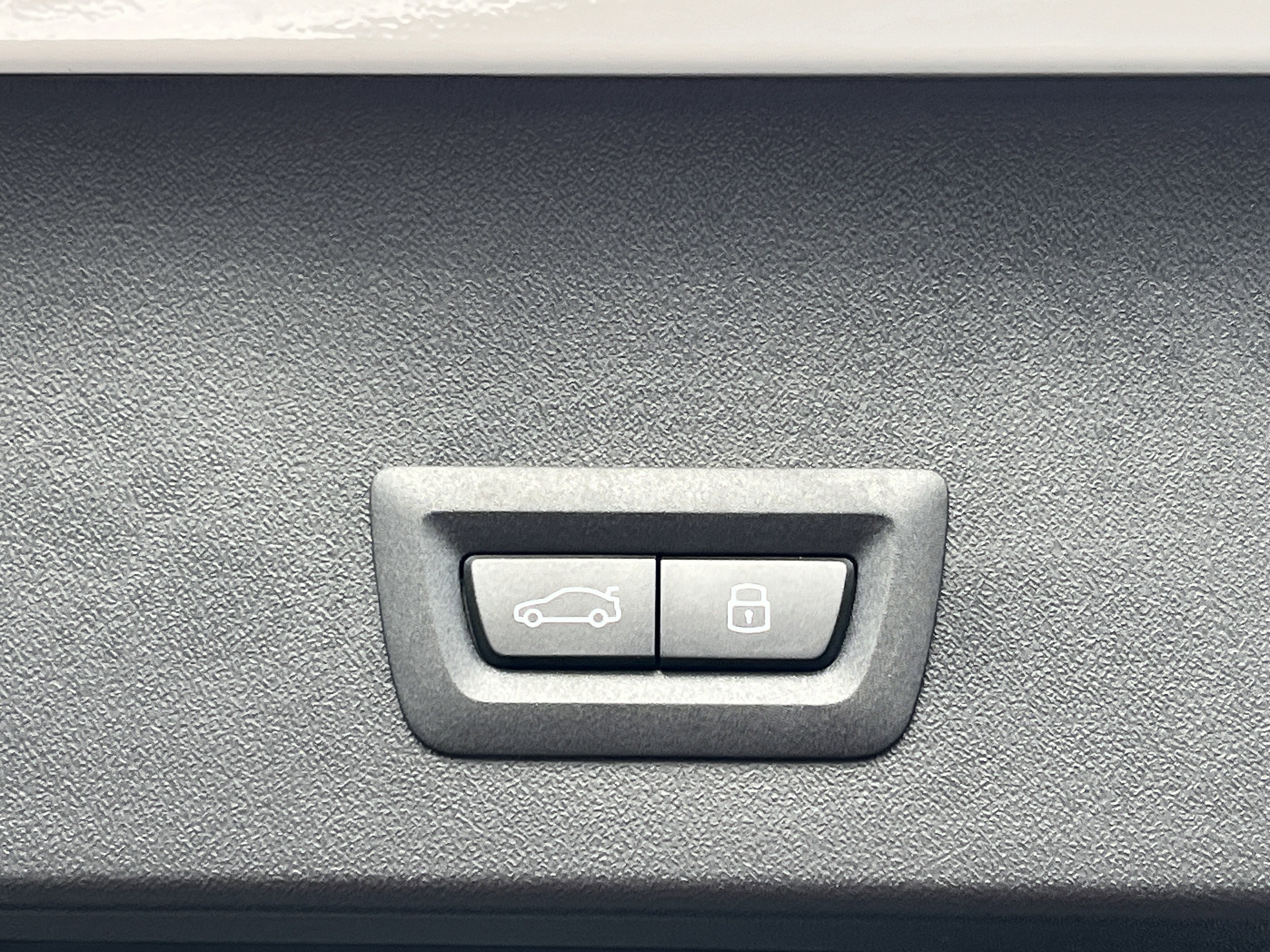 New 2026 BMW X3 xDrive30 w/ Convenience Package image 25