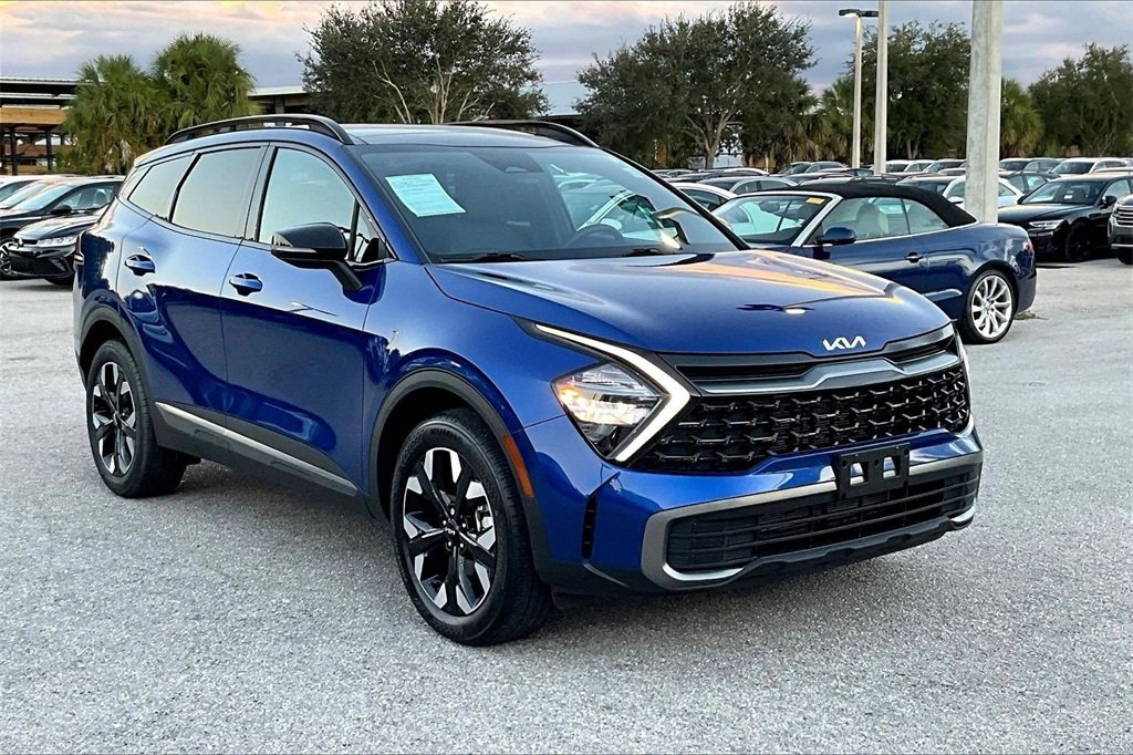 Used 2023 Kia Sportage X-Line w/ X-Line Premium Package image 2