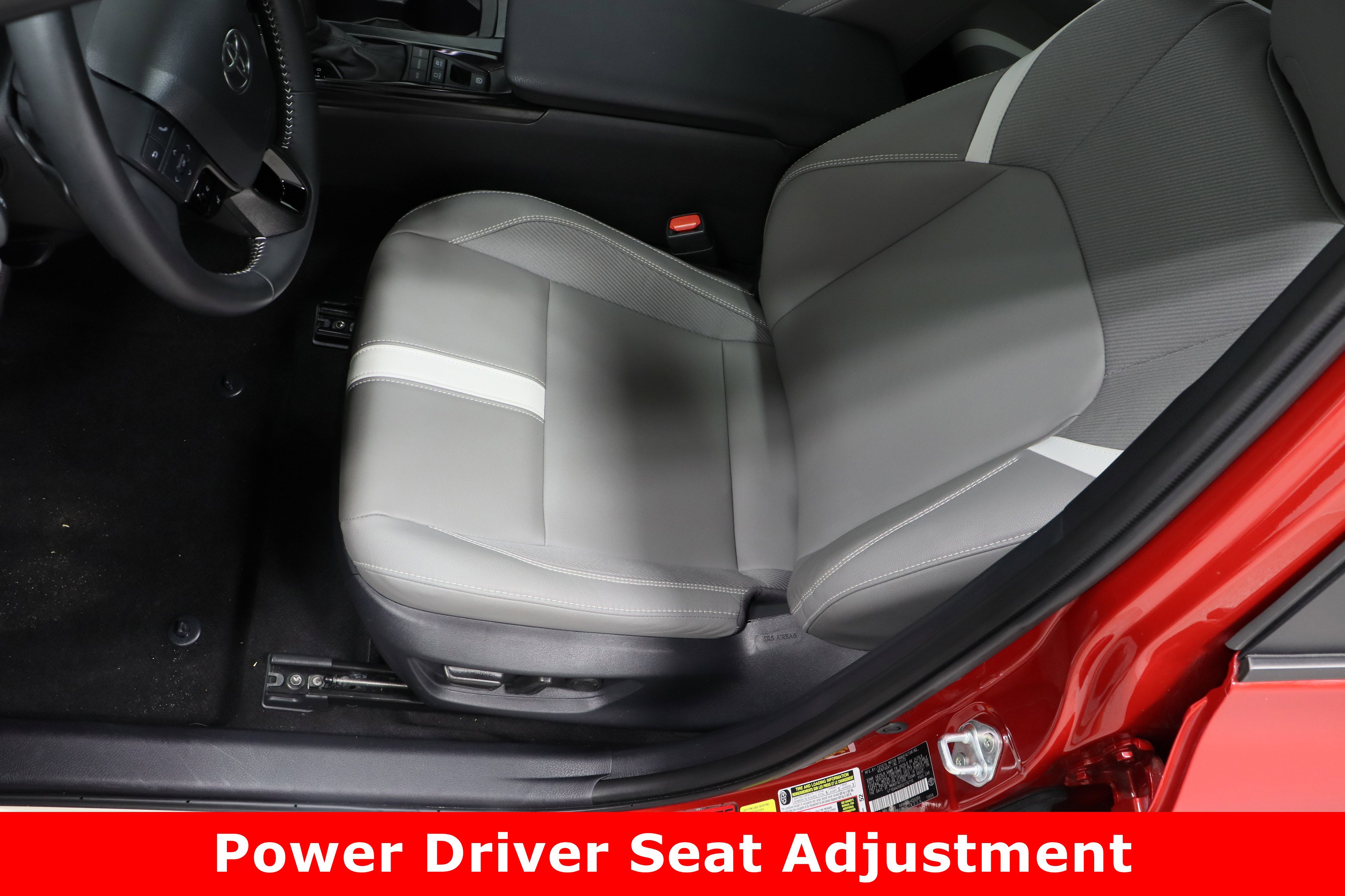 Certified 2025 Toyota Camry SE image 15