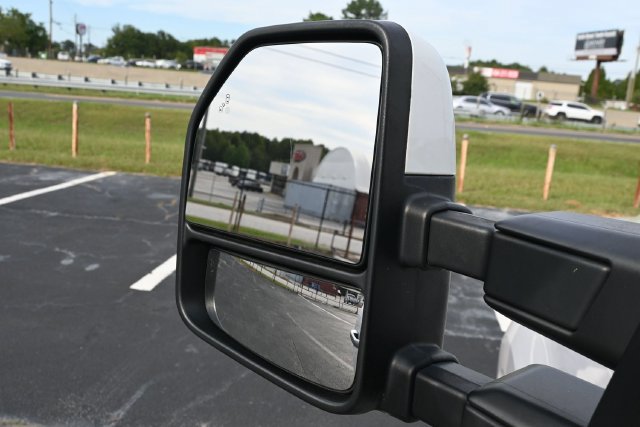 Used 2018 Ford F350 Limited AWD/4WD image 11