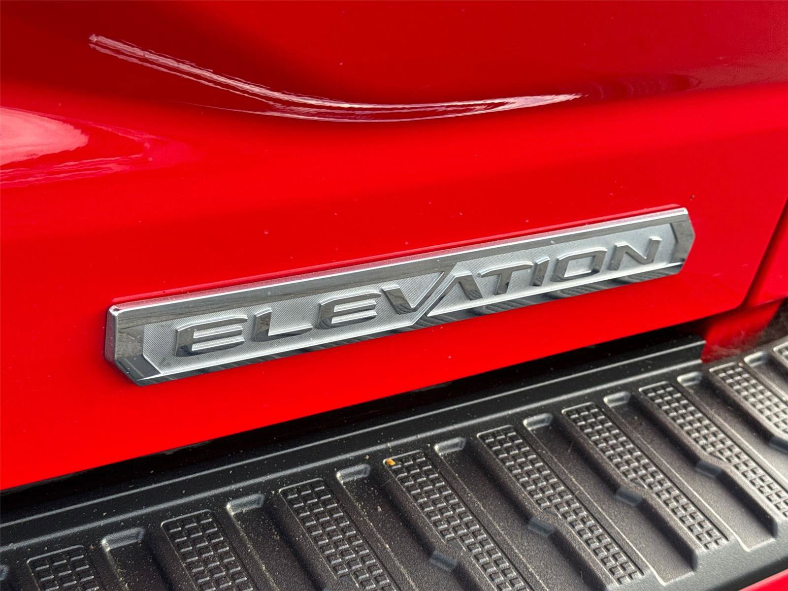 Used 2023 GMC Sierra 1500 Elevation AWD/4WD image 11
