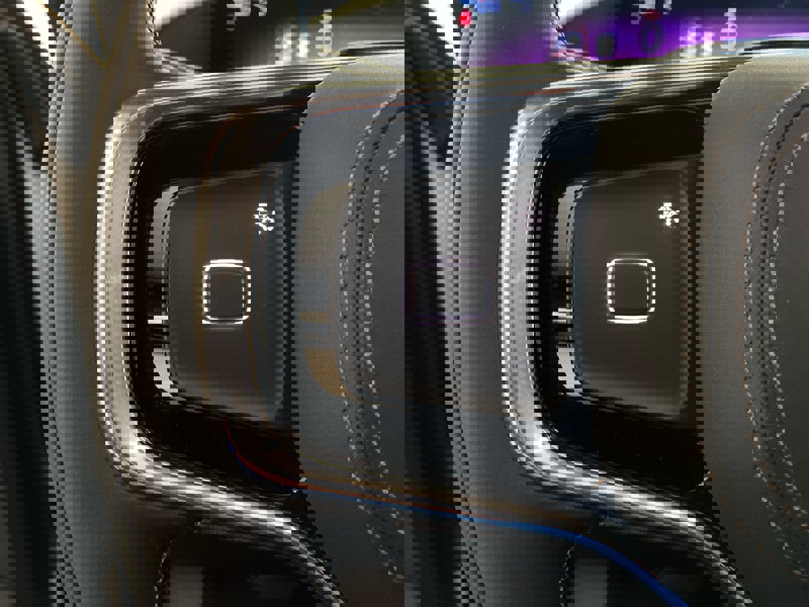 Used 2025 Lincoln Navigator Reserve w/ Jet Appearance Package image 23