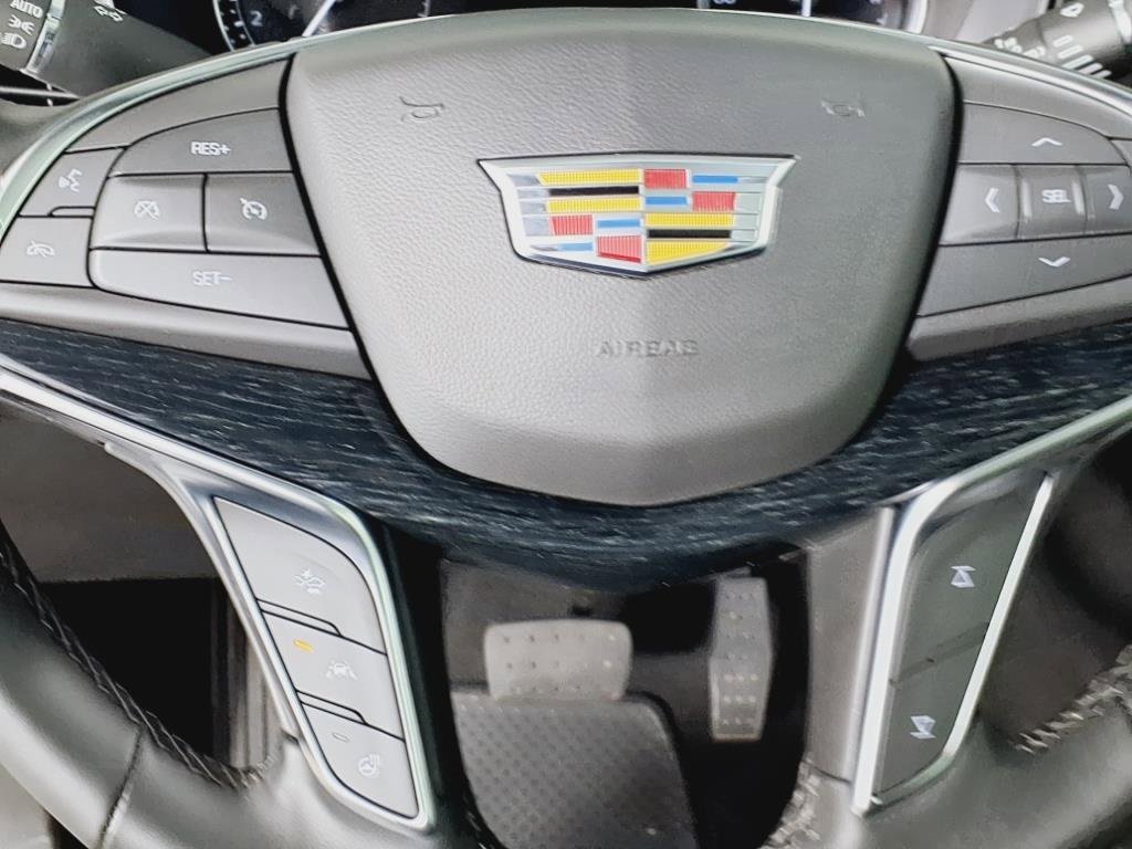 Certified 2025 Cadillac XT5 Premium Luxury image 11