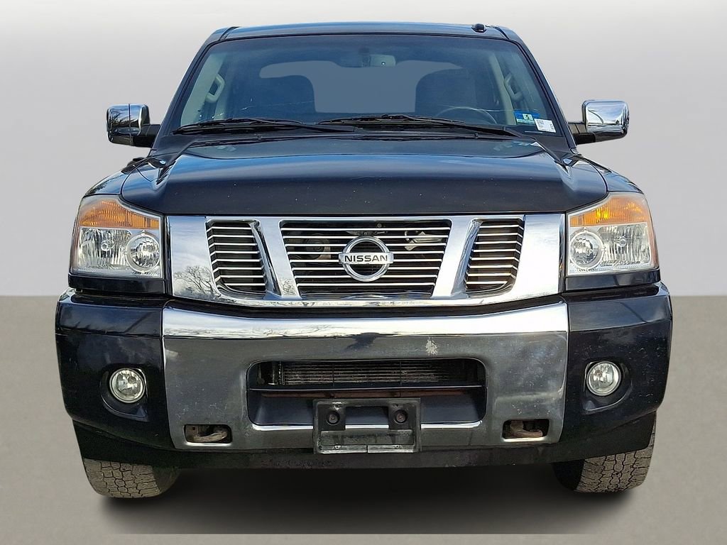 Used 2014 Nissan Titan SV w/ SV Value Truck Package image 2