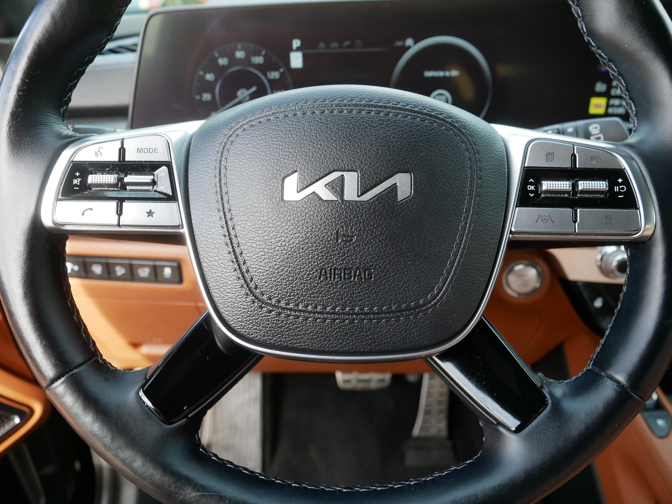 Certified 2024 Kia Telluride SX Prestige X-Pro AWD/4WD image 25
