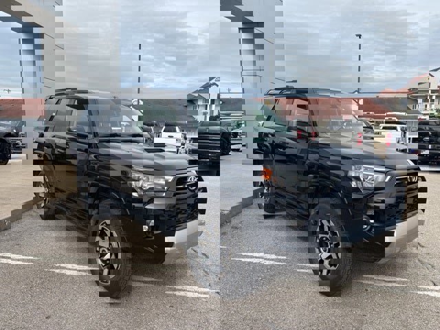 Used 2024 Toyota 4Runner TRD Off-Road image 8