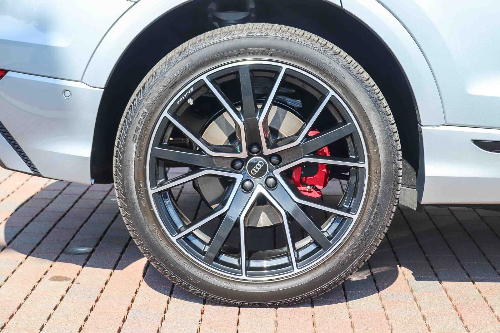Used 2023 Audi Q8 Premium Plus AWD/4WD image 8