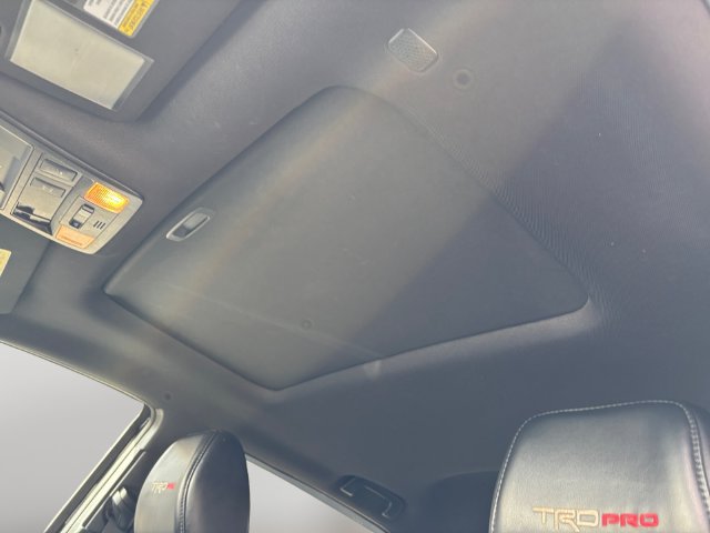 Used 2019 Toyota Tacoma TRD Pro AWD/4WD image 12