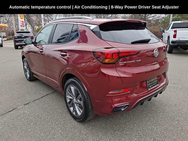 Used 2023 Buick Encore GX Select w/ Sport Touring Package AWD/4WD image 9