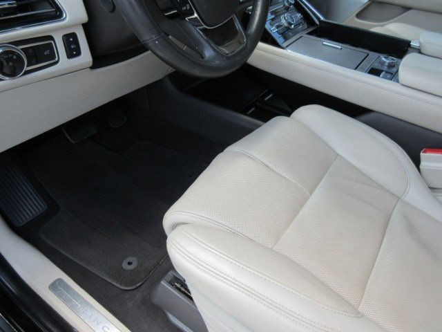 Used 2021 Lincoln Navigator Reserve w/ Luxury Package AWD/4WD image 15