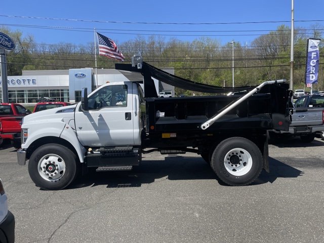 New 2025 Ford F650 2WD Regular Cab Super Duty image 20