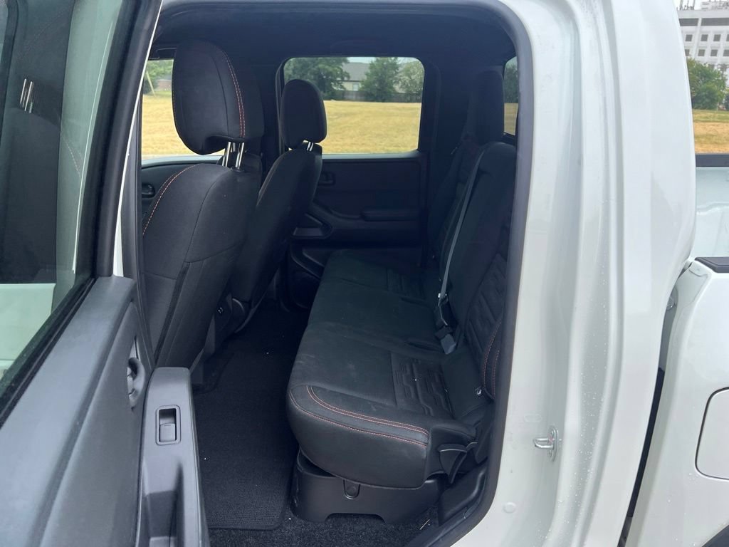 Used 2026 Nissan Frontier PRO-4X AWD/4WD image 7