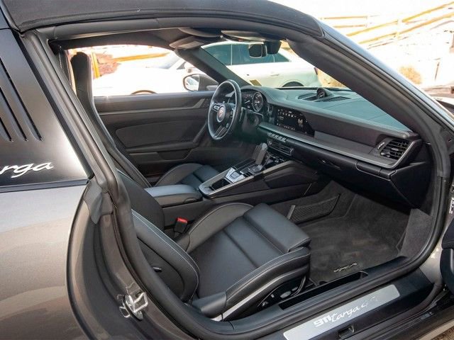 Used 2024 Porsche 911 Targa 4S image 45
