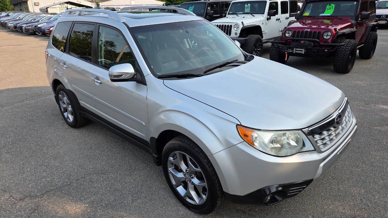 Used 2011 Subaru Forester 2.5X Touring AWD/4WD image 21