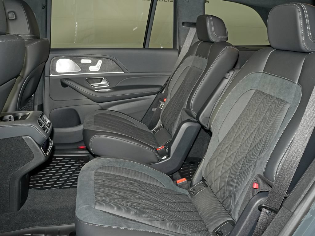 New 2026 Mercedes-Benz GLS 63 AMG 4MATIC image 30