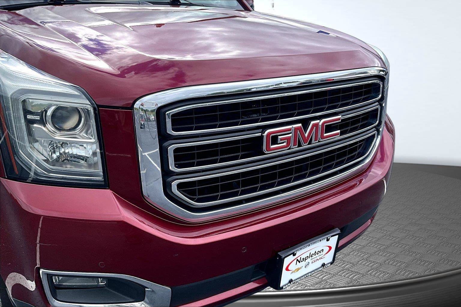 Used 2020 GMC Yukon XL SLT w/ Open Road Package AWD/4WD image 30