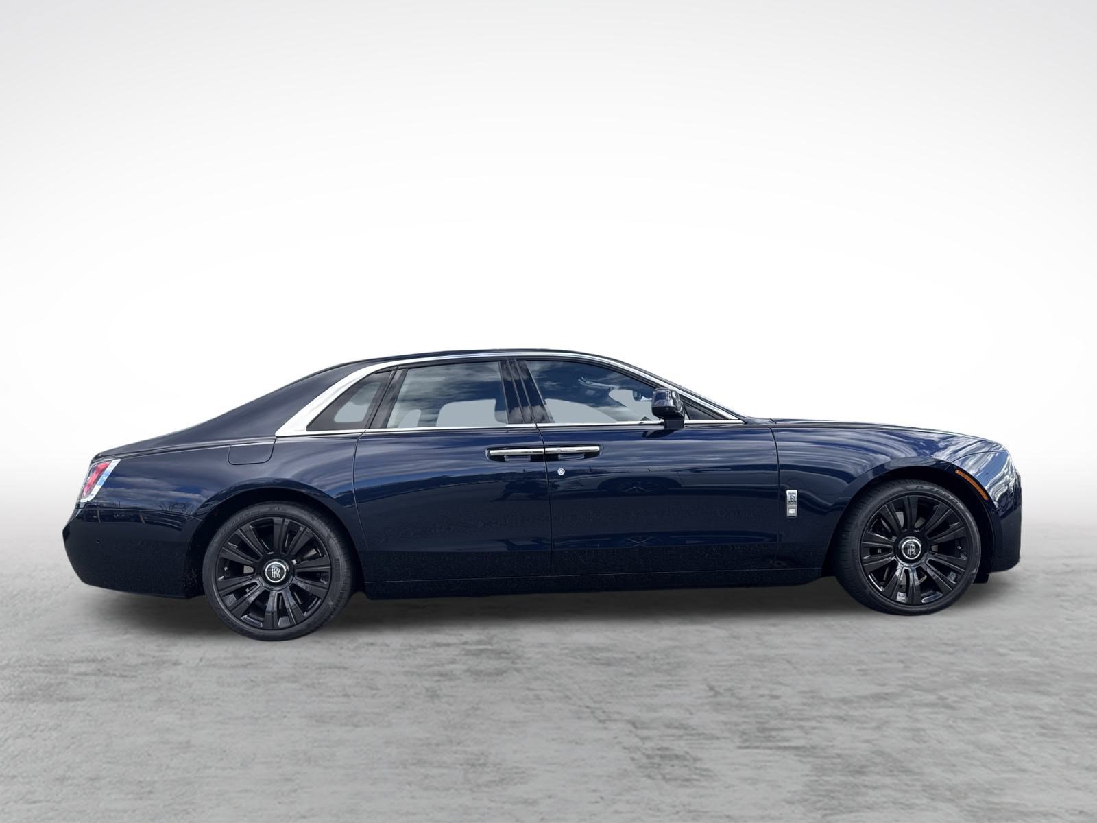 Certified 2021 Rolls-Royce Ghost image 10
