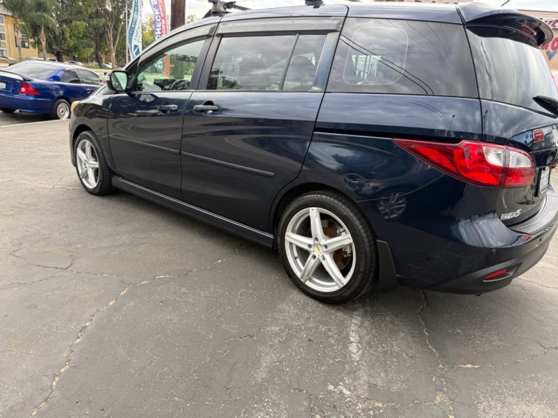 Used 2014 MAZDA MAZDA5 Grand Touring FWD image 10
