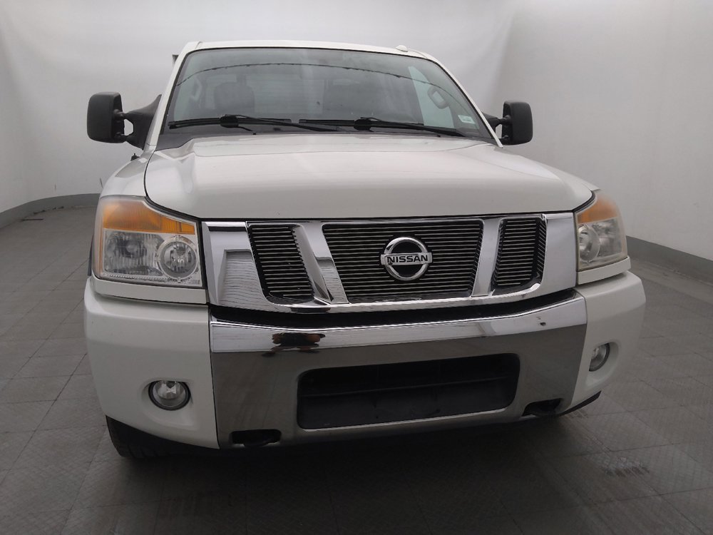Used 2015 Nissan Titan SV w/ SV Value Truck Package RWD image 14