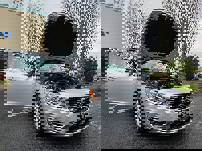 Used 2015 Volvo V60 T5 Premier image 26