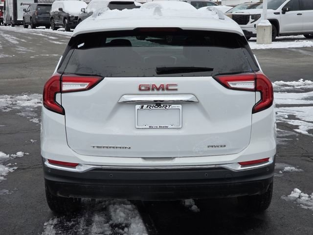 Used 2023 GMC Terrain SLT w/ Infotainment Package II image 23