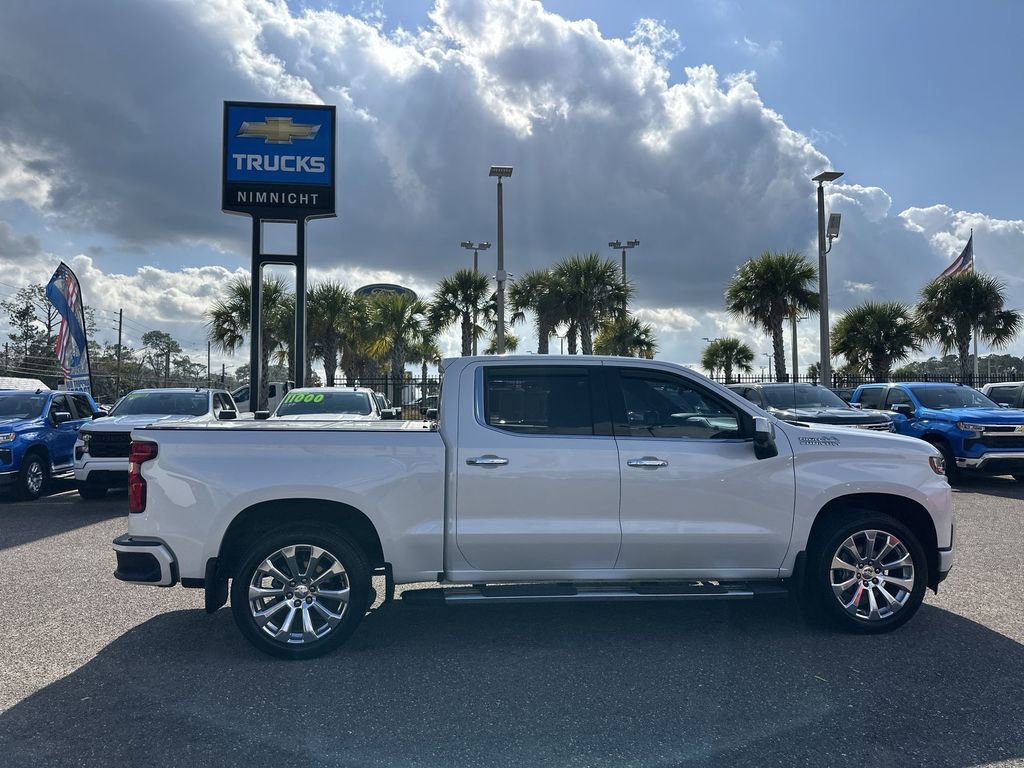 Used 2020 Chevrolet Silverado 1500 High Country w/ Technology Package image 17