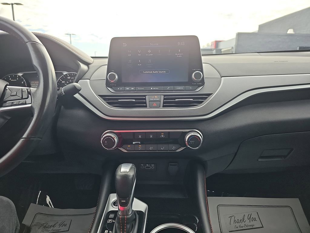 Used 2023 Nissan Altima 2.5 SR image 24