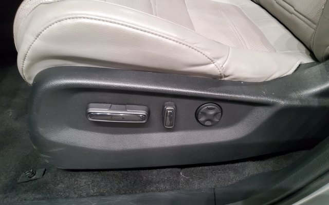 Used 2020 Honda CR-V EX-L image 24