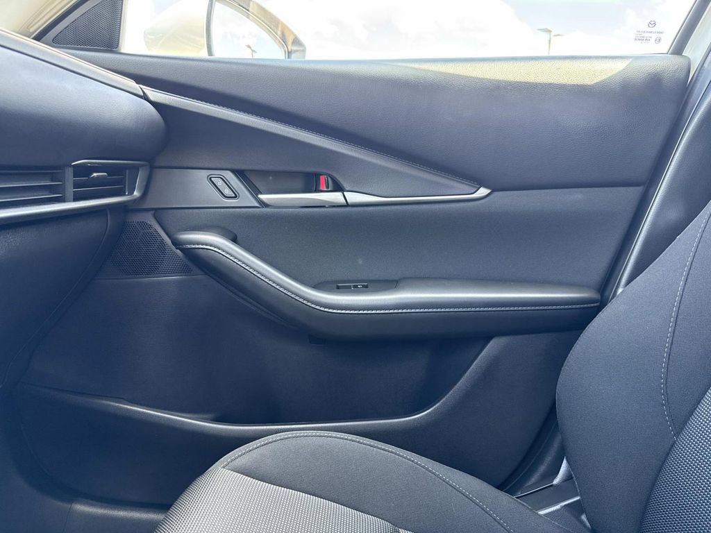 Certified 2023 MAZDA CX-30 AWD 2.5 S image 29