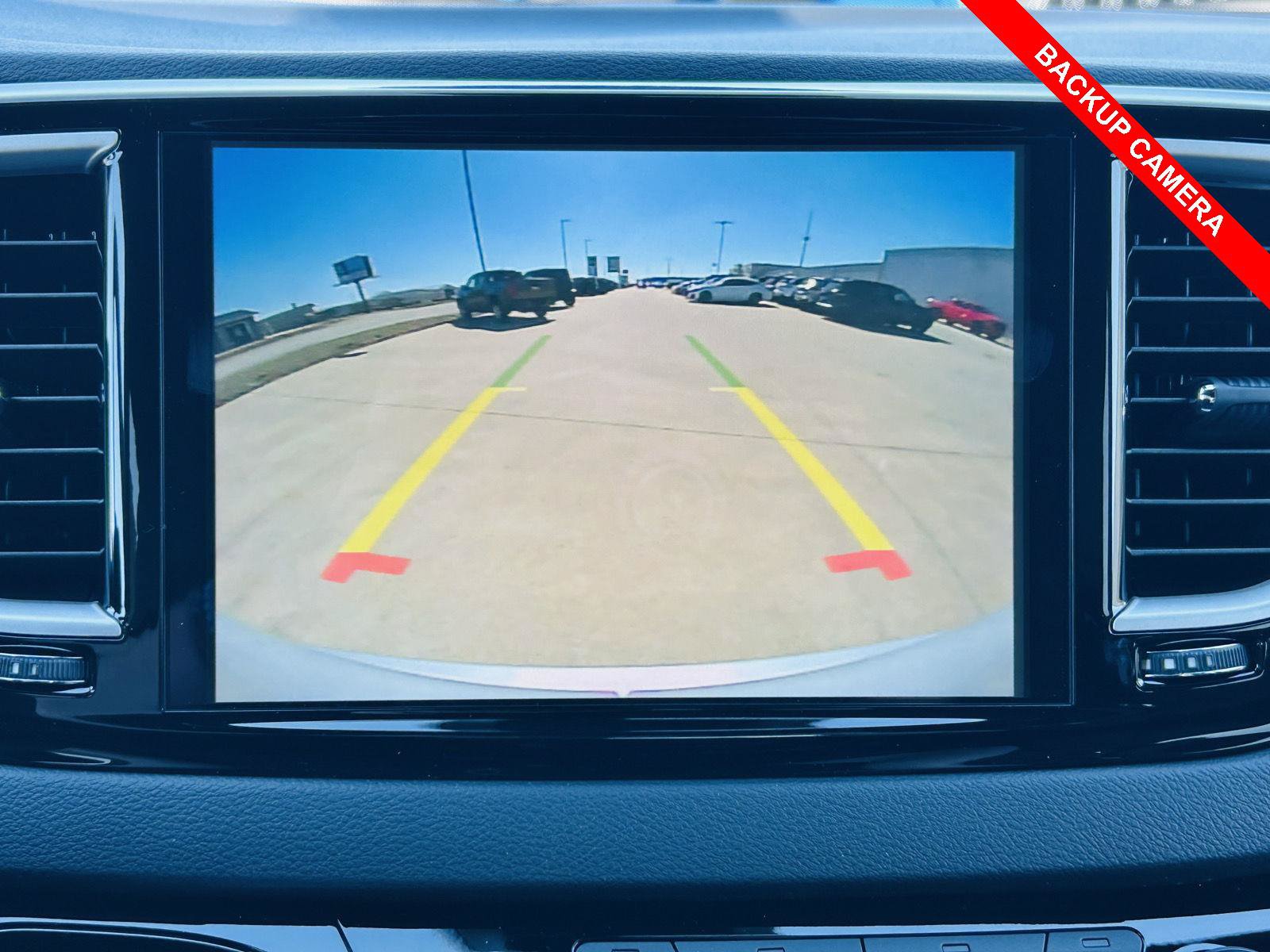 New 2026 Chrysler Voyager LX FWD image 9