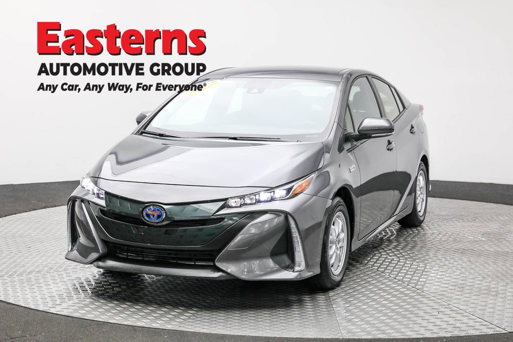 Used 2022 Toyota Prius Prime LE FWD image 1