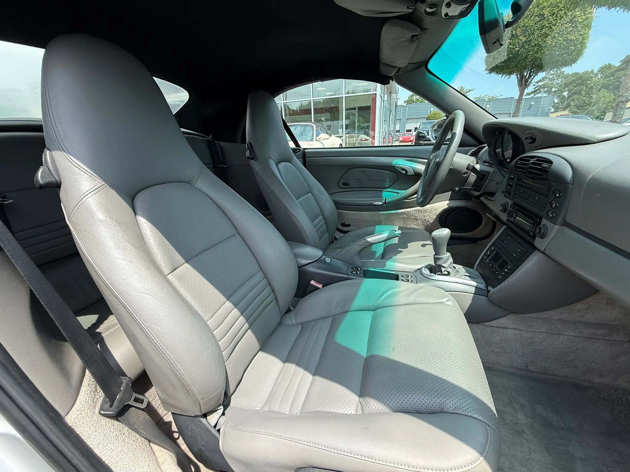 Used 1999 Porsche 911 Cabriolet image 17