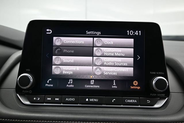Used 2025 Nissan Rogue SV AWD/4WD image 40