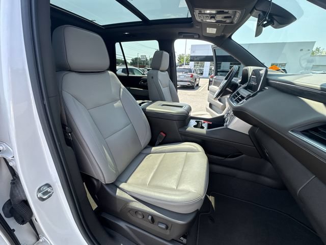Used 2021 GMC Yukon SLT w/ SLT Premium Package AWD/4WD image 28