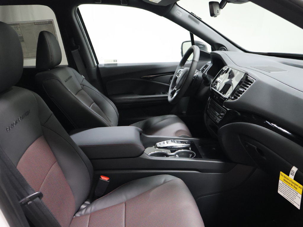 New 2026 Honda Ridgeline Black Edition image 17
