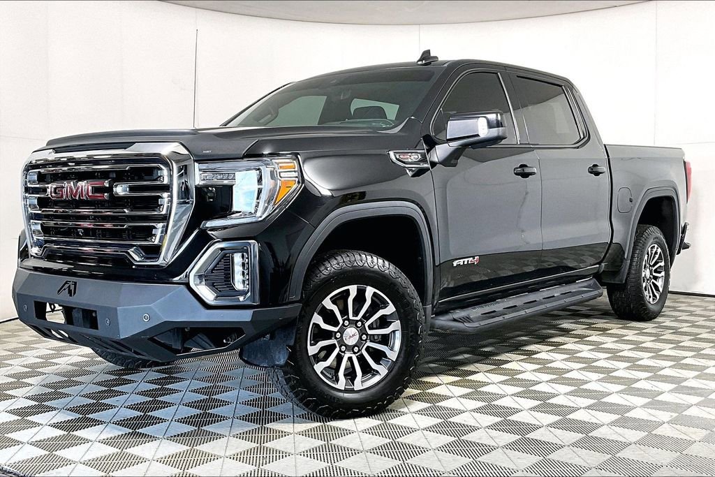 Used 2022 GMC Sierra 1500 AT4 w/ AT4 Premium Package image 2
