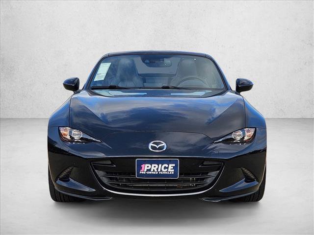 Used 2018 MAZDA MX-5 Miata RF Grand Touring RWD video 2