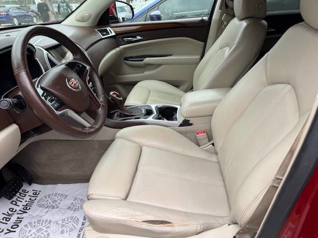 Used 2013 Cadillac SRX Luxury w/ Driver Awareness Package FWD image 34