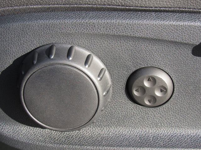 Used 2025 Mercedes-Benz Sprinter 2500 image 13