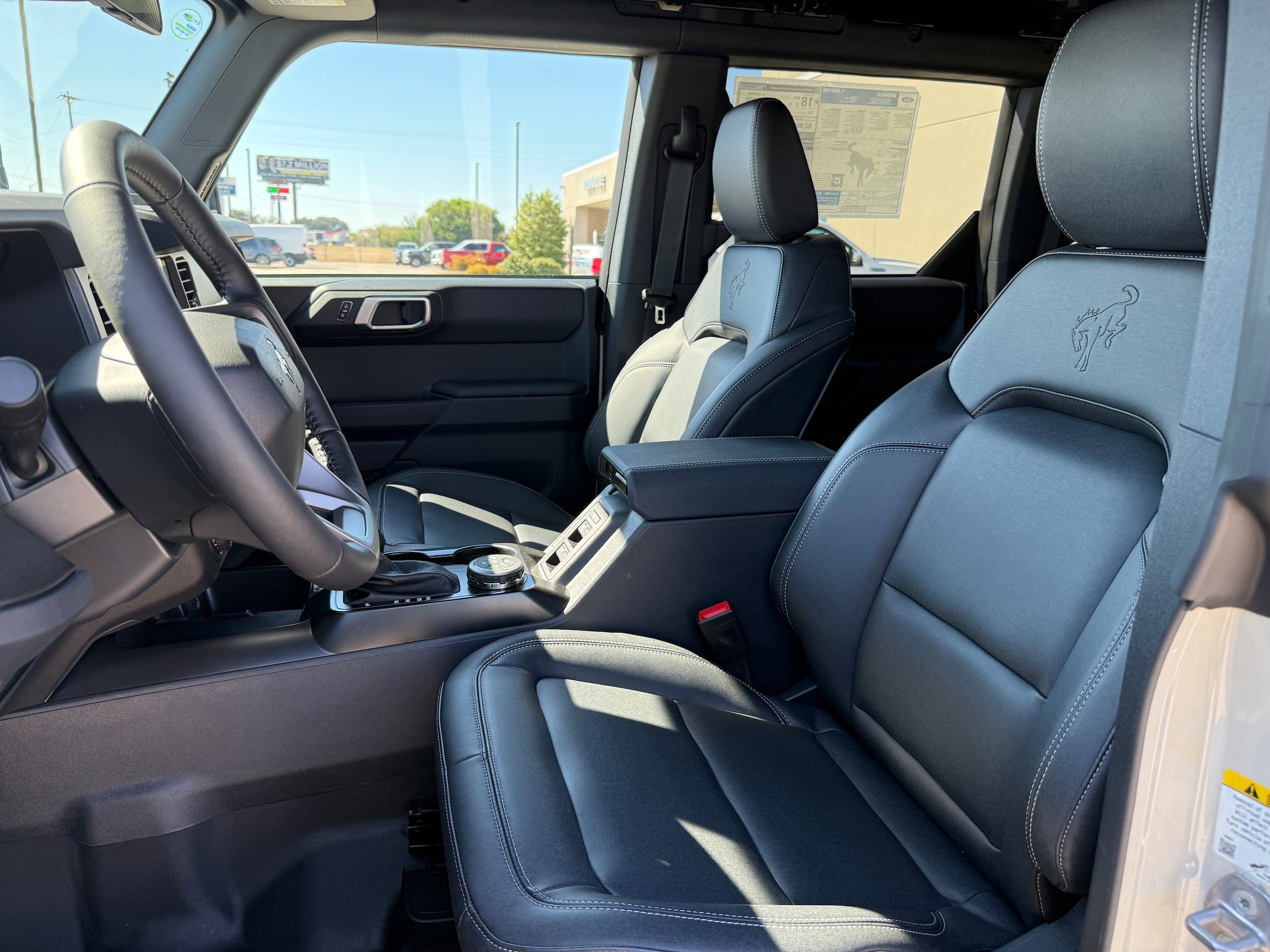 New 2025 Ford Bronco Badlands w/ Sasquatch Package image 18